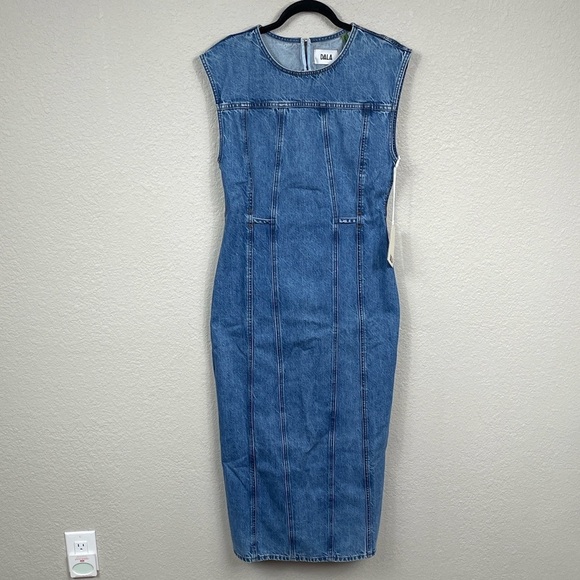 NWT DALA 31 Open Back Column Dress Cornflower Blue Denim Midi Sz 31 - Picture 2 of 10